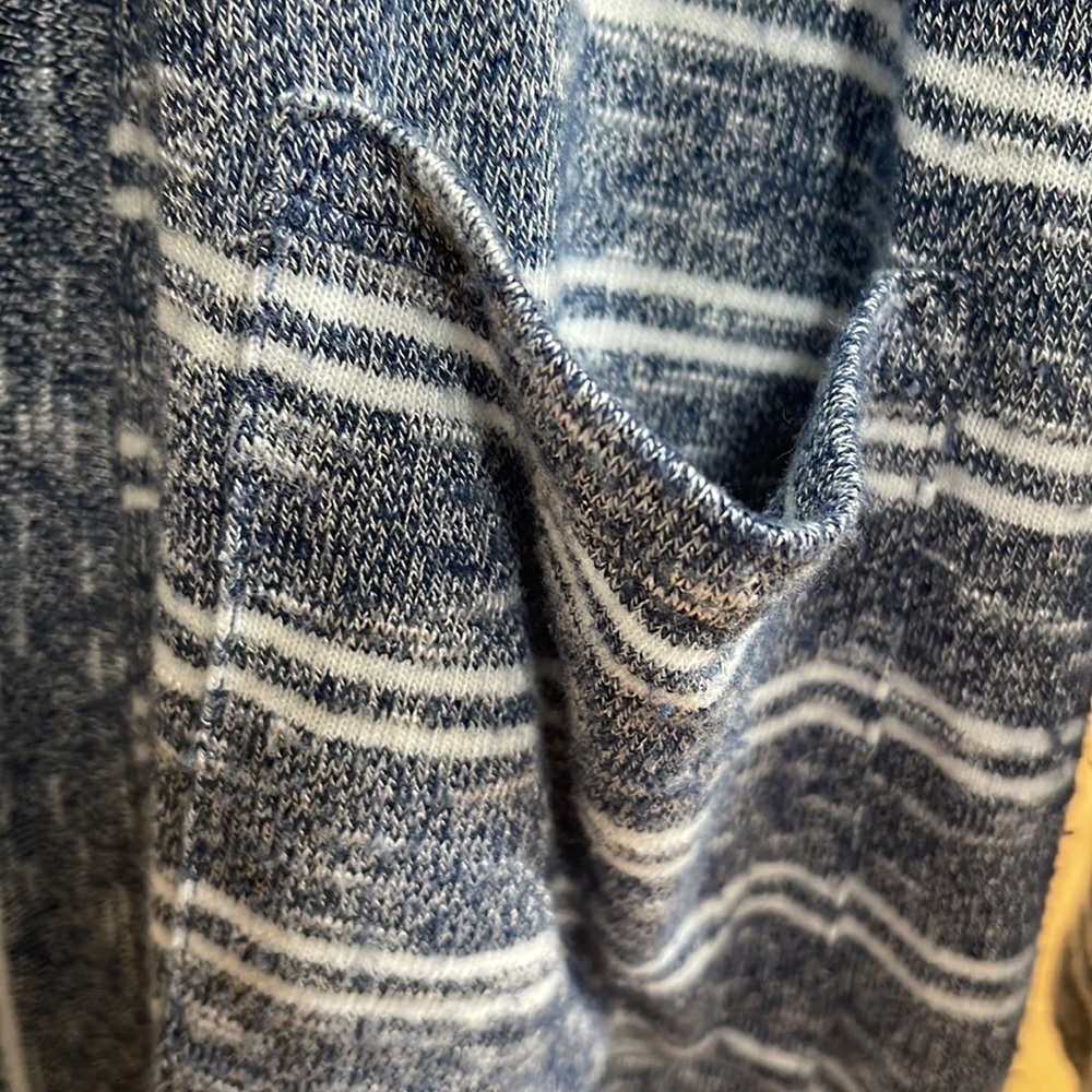 Pinque Cardigan - Picture 4 of 6
